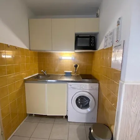Coquet T2 A - Cour Arboree, Parking, Proche Et Commerces, 4 Pers. - Fr-1-795-14 Apartmán *