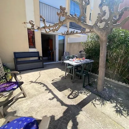Coquet T2 A - Cour Arboree, Parking, Proche Et Commerces, 4 Pers. - Fr-1-795-14